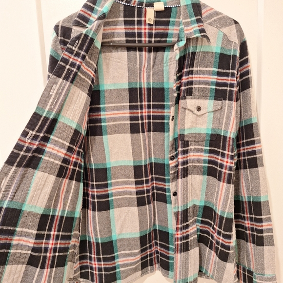 ⭐️3/$20 Element Plaid Button Down Long Sleeve Shirt Sz Large - Picture 2 of 11